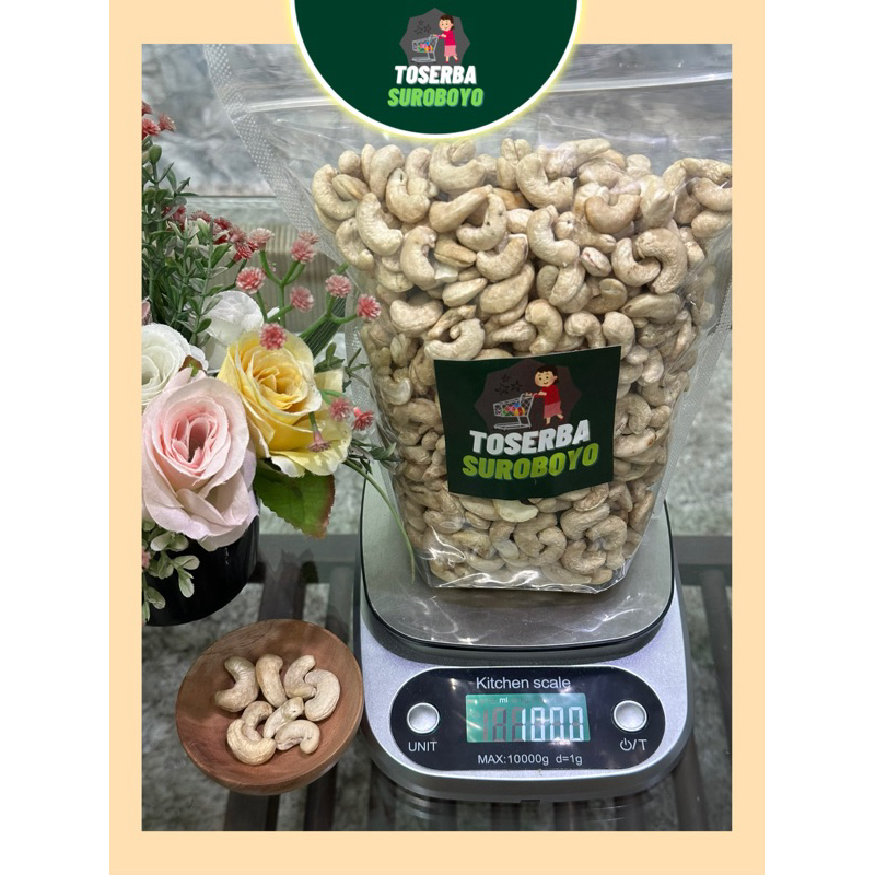 

Kacang Mede Utuh Kualitas Premium Kemasan 500 Gram / 1000 Gram
