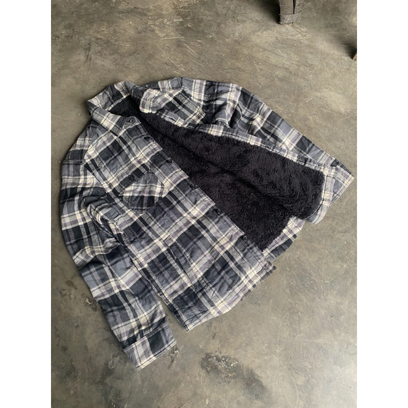 Uniqlo Outer Flannel Serpha