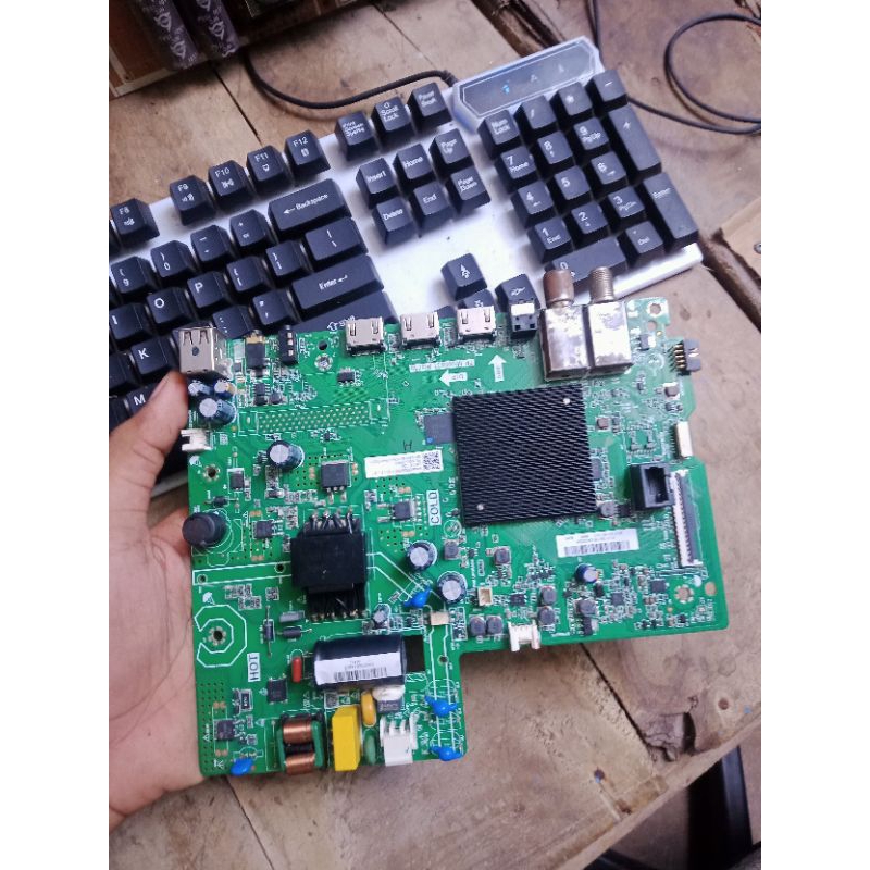 MB MAINBOARD TV LED TOSHIBA 32L5995 - MB TV LED TOSHIBA 32L5995