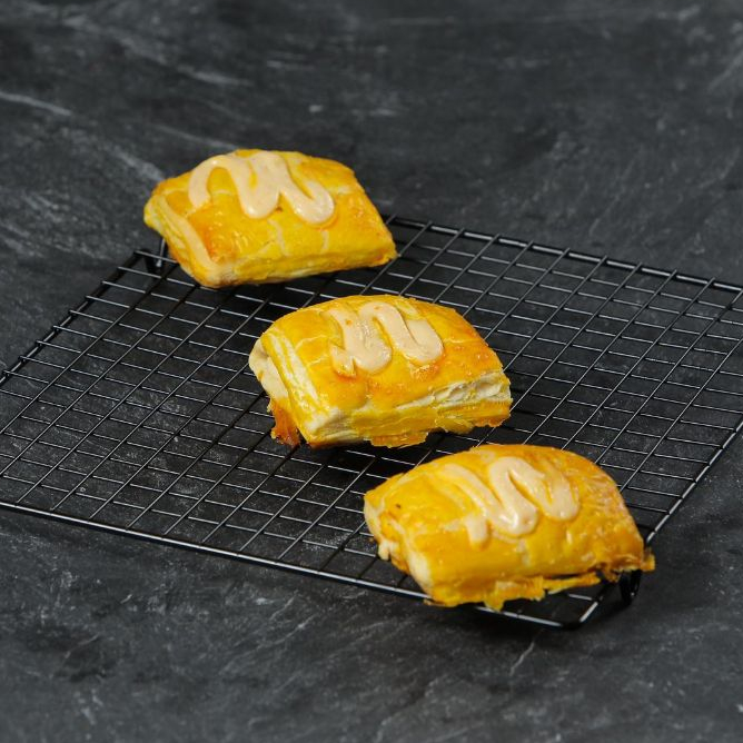 

3 PCS Pastry Durian Yosin