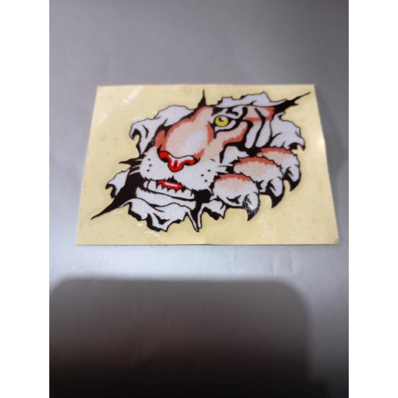 

stiker gambar muka harimau separuh