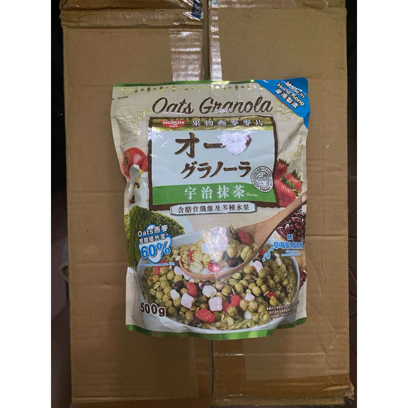 

Nissin Oat Granola Matcha