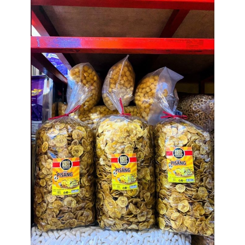 

NR KERIPIK PISANG MADUKEMASAN 2 KG | aeriyusfina