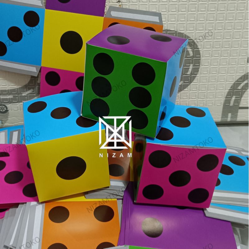 Mainan Edukasi Anak Dadu Karton Warna Mainan Matematika Dadu Ular Tangga Jumbo