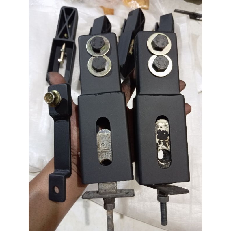 longarm/pemanjang arm 10,12,13 &15 cm  pnp buat yang Yamah vixion new, nvl, nva, vixion r yg blm vva