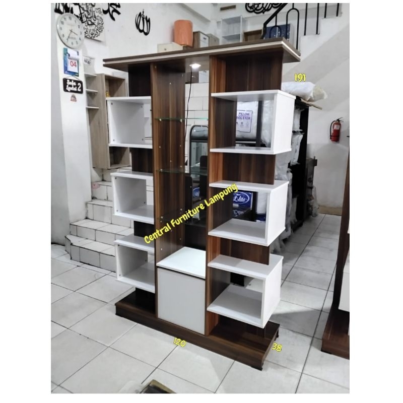 Lemari Hias/Penyekat  Ruang Minimalis Murah