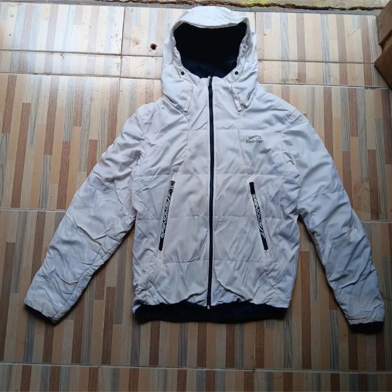 jaket outdoor find out