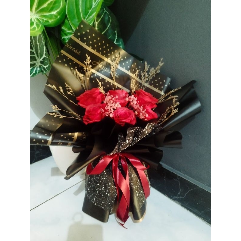 MAWAR MERAH SUPER PREMIUM - SEXY RED - BUKET MAWAR MERAH KERTAS HITAM bunga palsu artificial