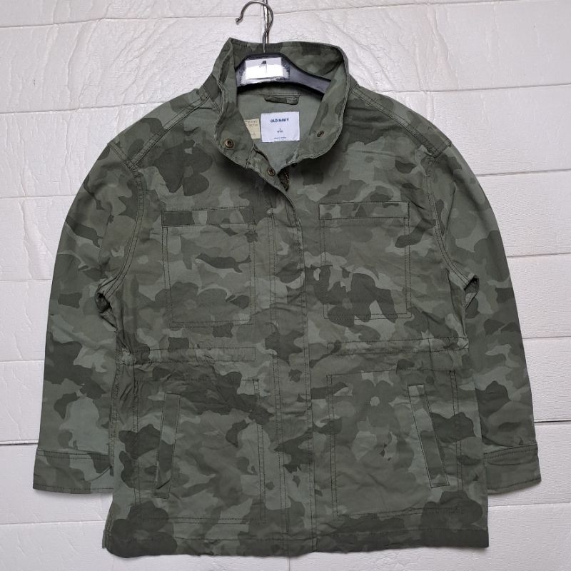 JAKET SEMI PARKA ARMY CAMO BY OLD NAVY SIZE S FIT M