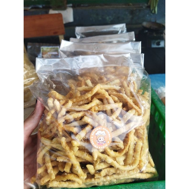 

cemilan ketapang sistik gurih dan renyah