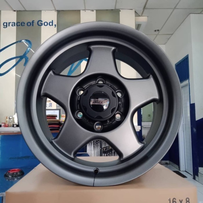 velg racing r17 fortuner hilux triton velg mobil ring 17 SSW S323 velg racing r17 triton fortuner hi