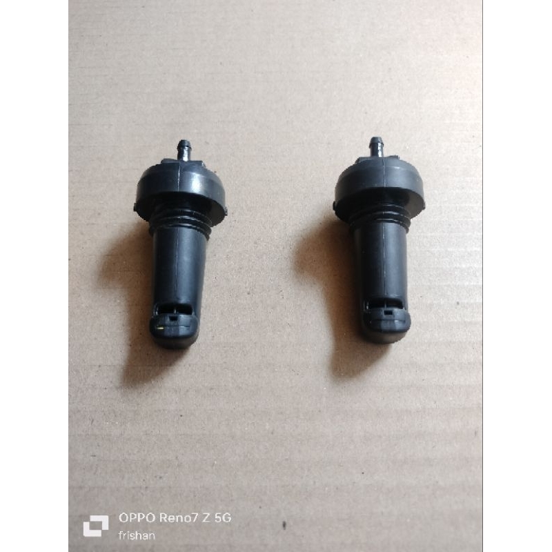 NOZZLE AIR WIPER HINO DUTRO ORIGINAL