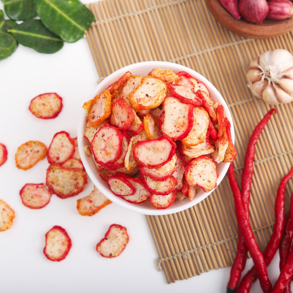 

Kemeriyuk Kerupuk Seblak Pedas Asin Gurih Cemilan Makana Ringan, 350g