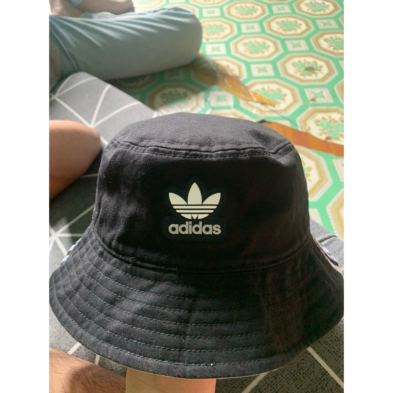 Topi Bukcet adidas original 100%