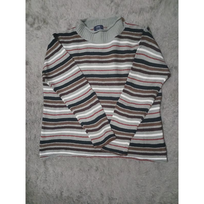 [Preloved] Sweater Rajut Wanita