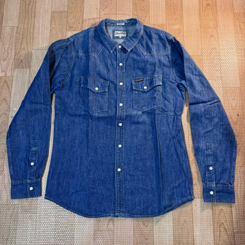 Kemeja WRANGLER Preloved Second