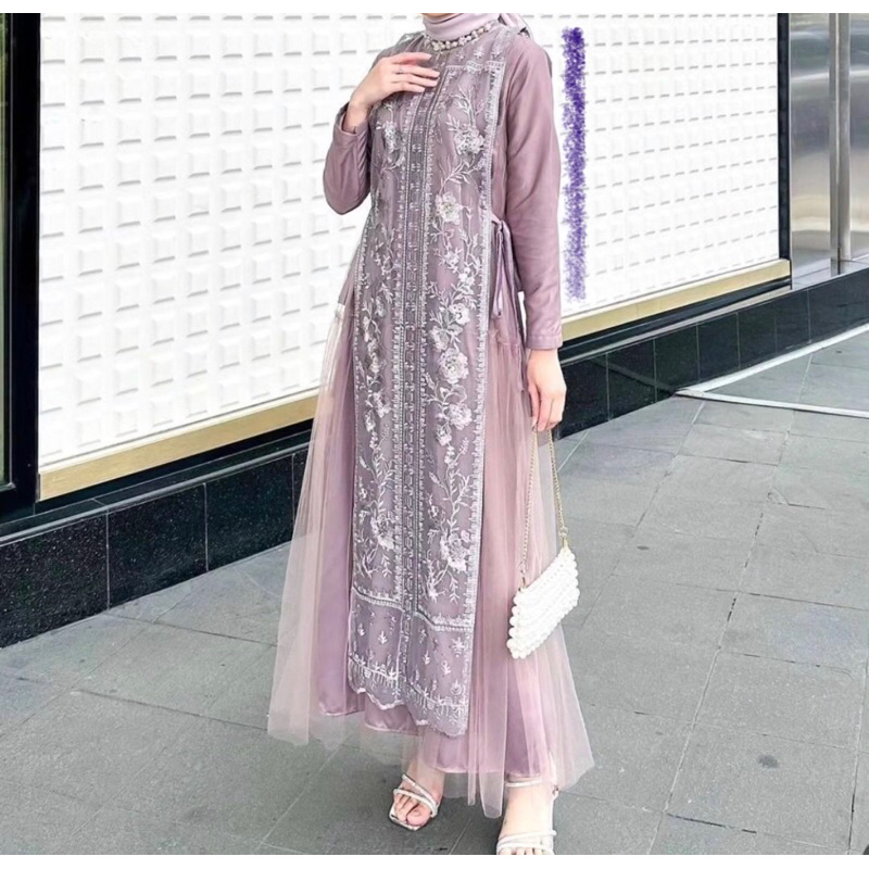sewa dress/ rental dress warna lilac taro raelyn