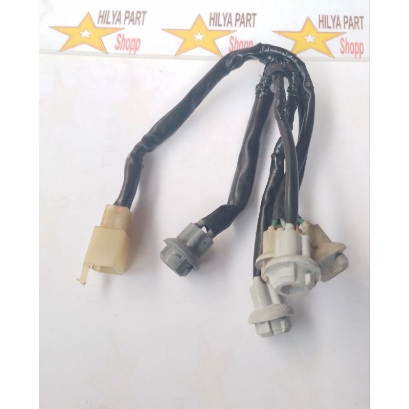 soket lampu stop belakang honda vario 125 old bohlam K2R