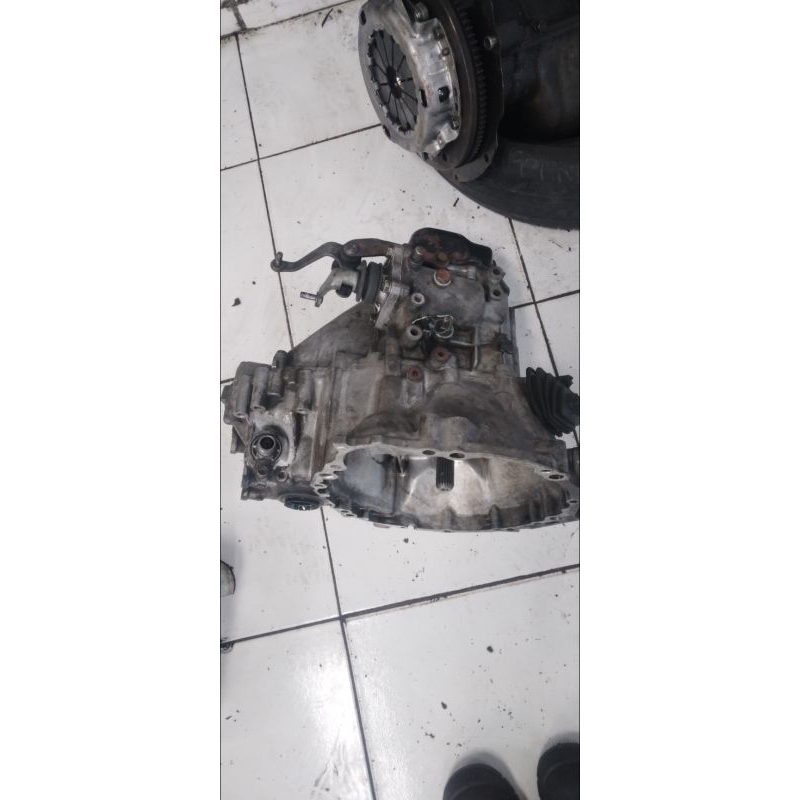 Gearbox manual starlet kapsul 1.3 SEG