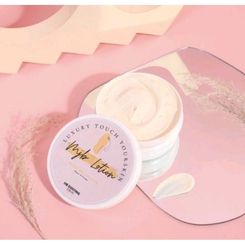Mjb Lotion Extra Whitening HB Dosting 250 ML