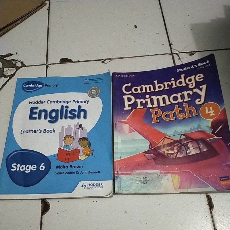 ORIGINAL Cambridge primary English learners book / Cambridge primary path 2