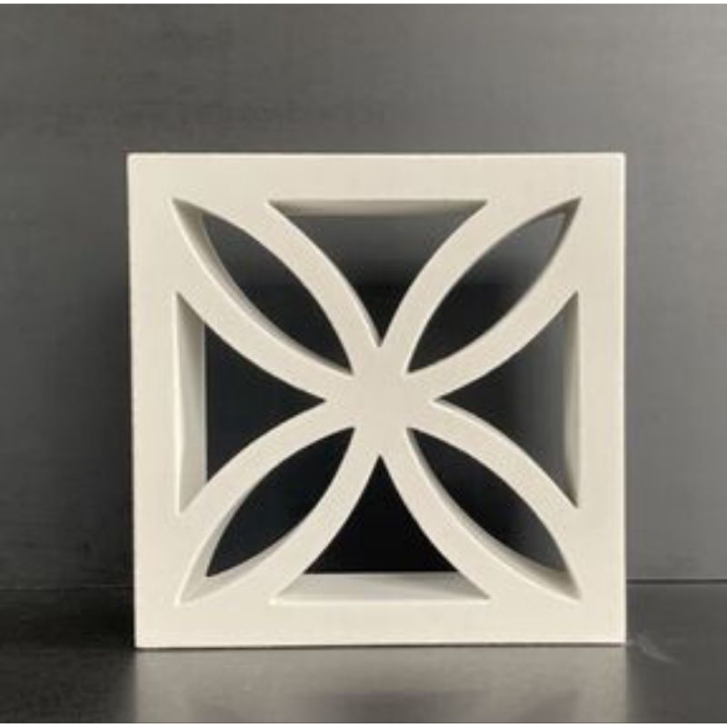 Roster beton motif kawung