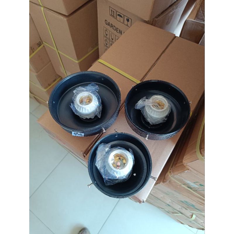 Dudukan Lampu Taman DLX