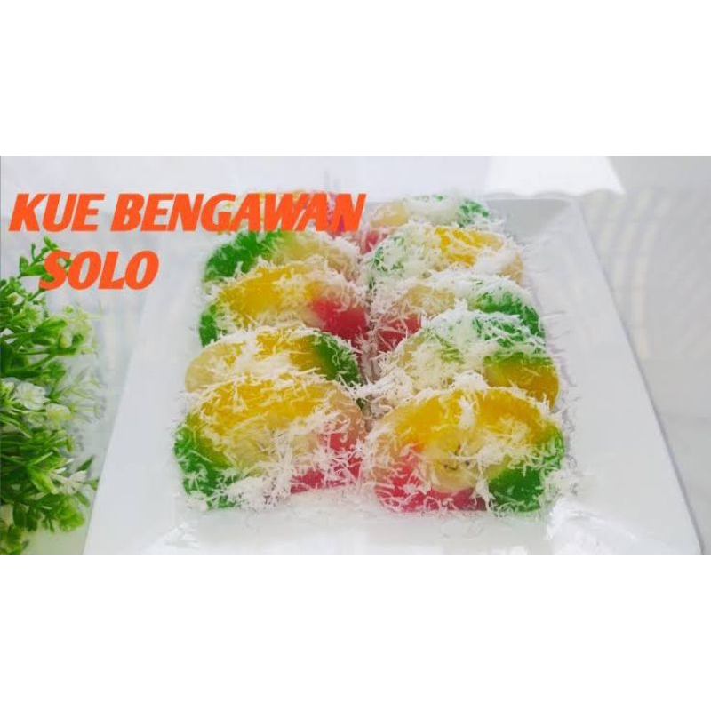 

KUE TRADISIONAL BEGAWAN SOLO/KUE BASAH/KUE TAMPAH/KUE BEGAWAN SOLO/KUE UBI/KUE SINGKONG PISANG