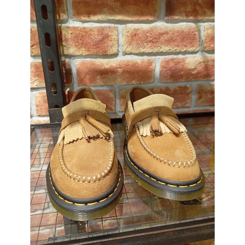 SALE DOCMART DR MARTENS ADRIAN TASSEL TAN 36 - 45 NEW ORIGINAL