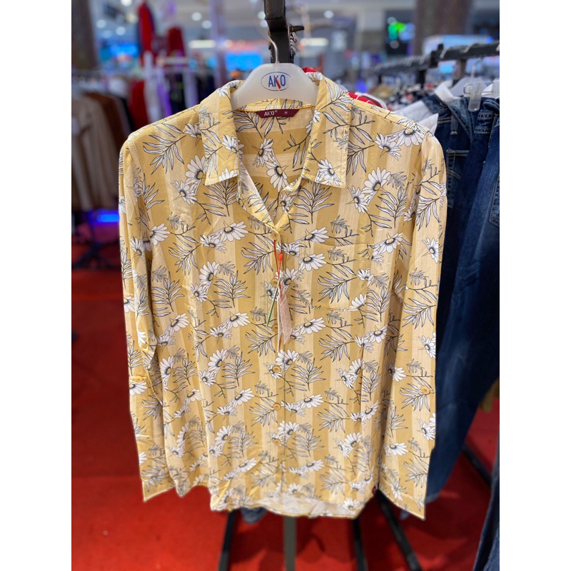 kemeja motif bunga merk ako