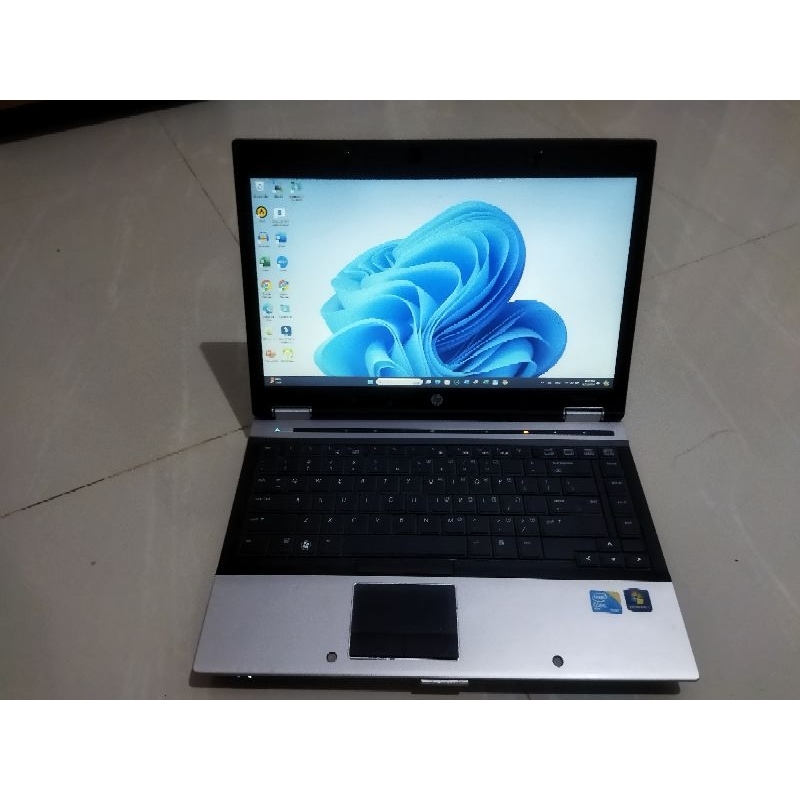 LAPTOP HP ELITEBOOK 8440P I7 RAM 8GB SSD 120GB + HDD 500GB BONUS TAS DAN BATERAI CADANGAN