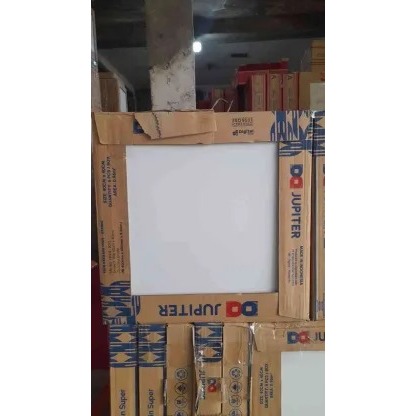 Keramik Lantai putih Polos Kilap Jupiter Brilliant White 40X40 KW 1