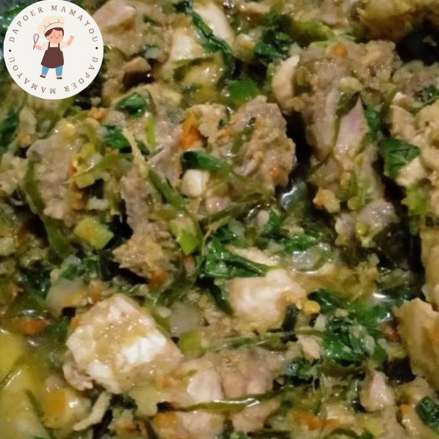 

Babi Tinorangsak Manado