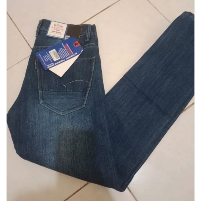 COD promo celana jeans panjang pria terbaru ,celana jean BBG panjang terbaru , celana panjang pria t
