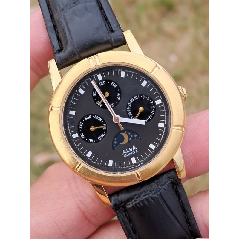 alba moonphase