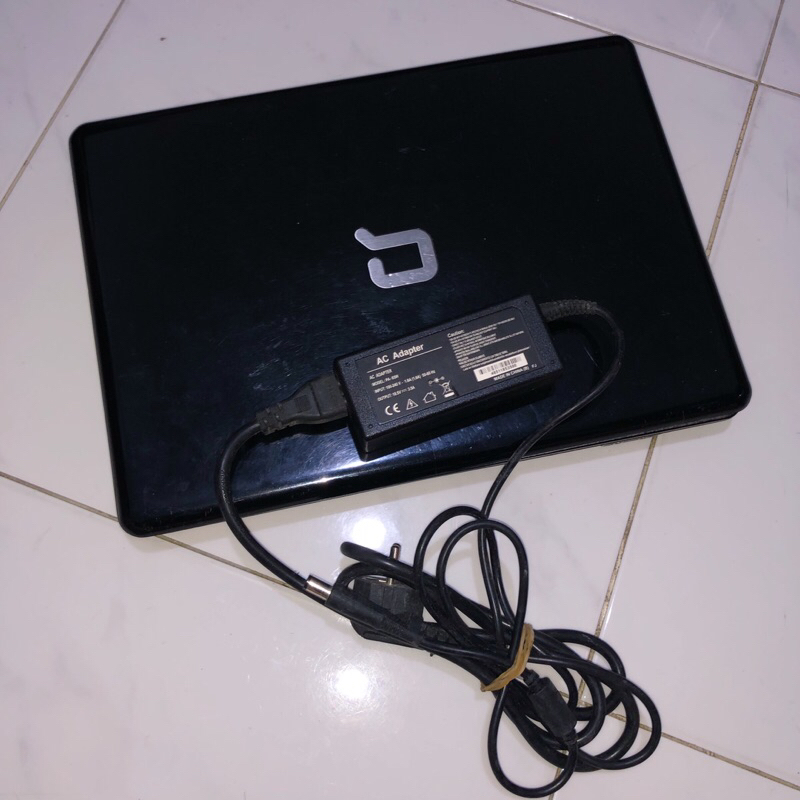 Laptop Second Bekas - CompaQ