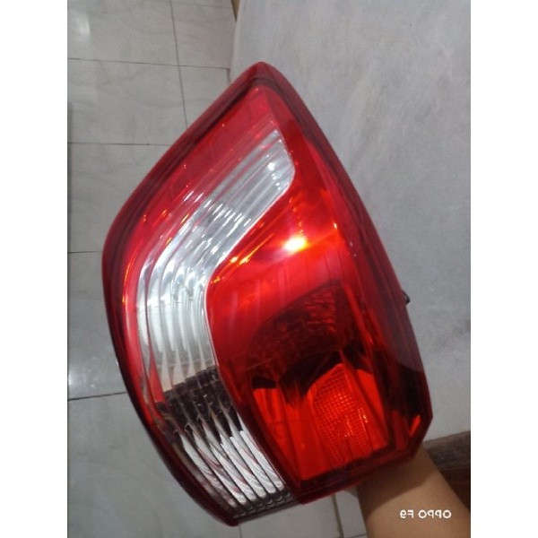 stoplamp wuling confero