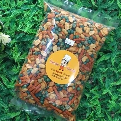 

KACANG CAMPUR ISI 1 KG | BANNA FOODY