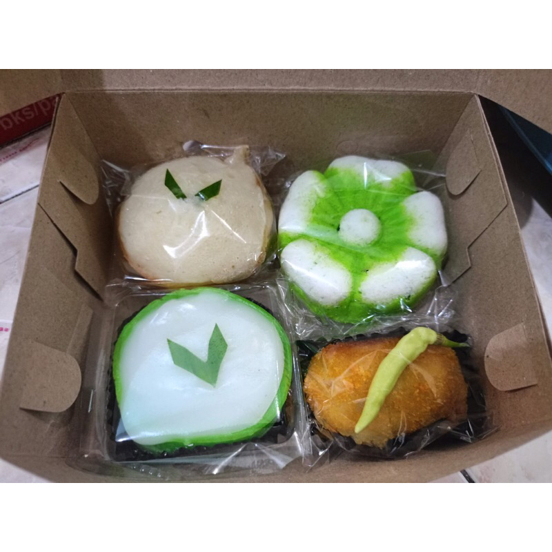 

SNACK BOX ISI 2 KUE/KUE BASAH/JAJAN PASAR