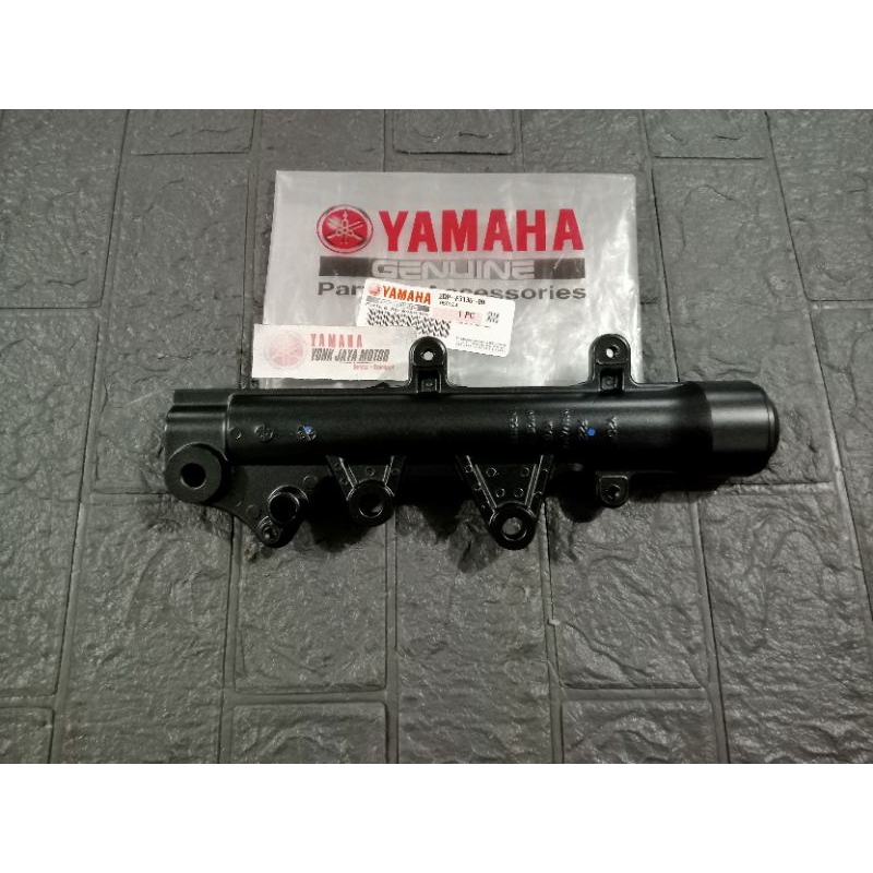 BOTTOM SHOCK DEPAN TUBE OUTER KANAN YAMAHA N-MAX 2DP-F3136-00