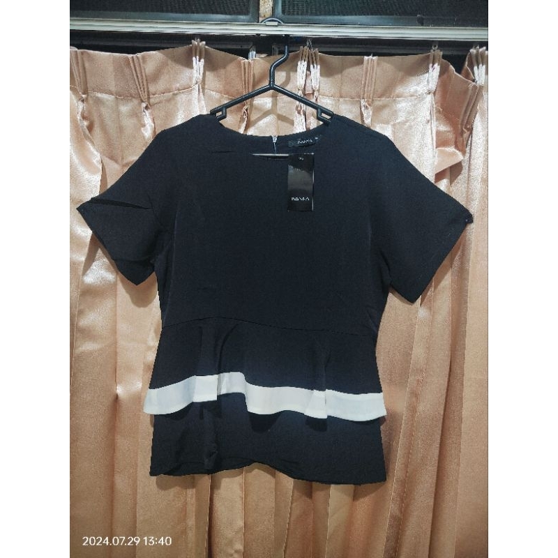 Atasan Cardinal Femme