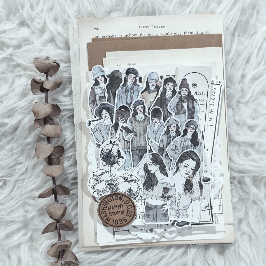 

[55pcs] Jurnal Kit Aesthetic Paper Bundle Journal Scrapbook