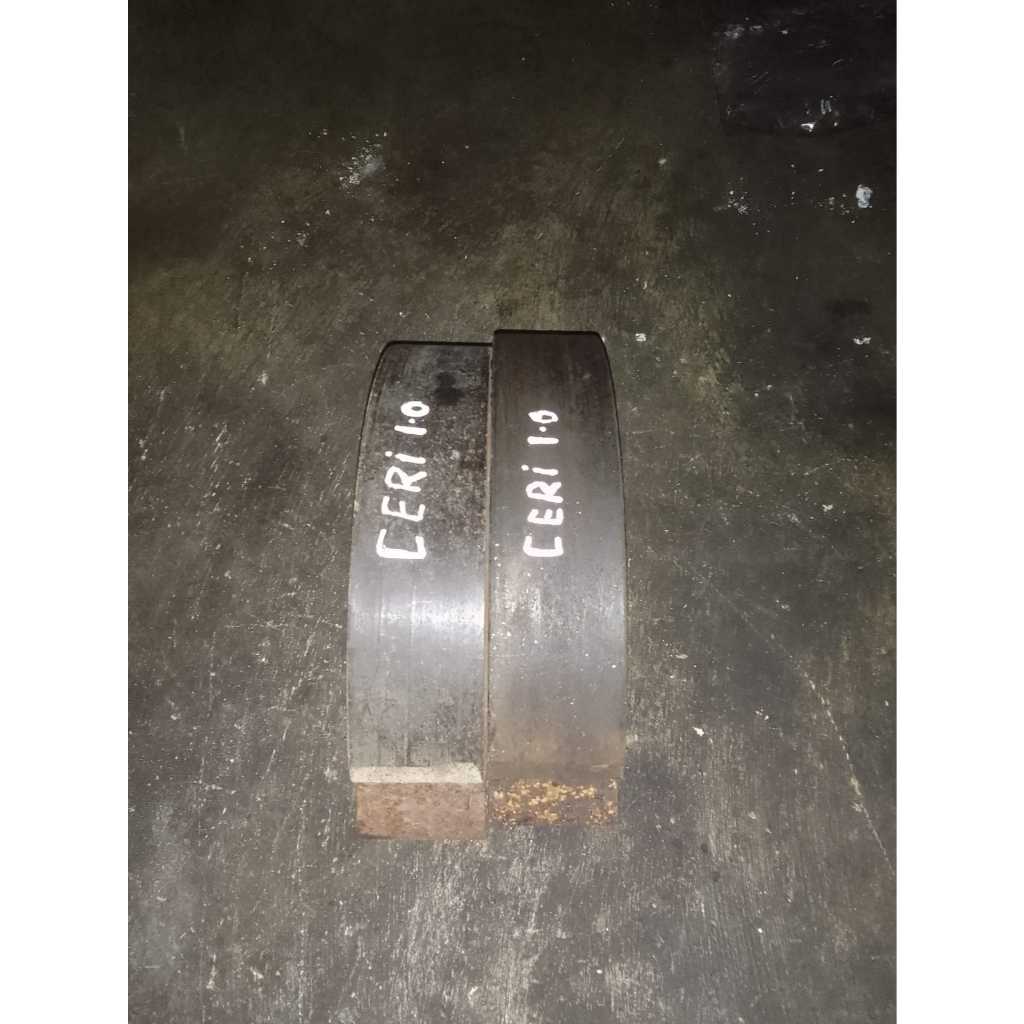 Kampas Rem Belakang 1set SUZUKI CARRY 1.0
