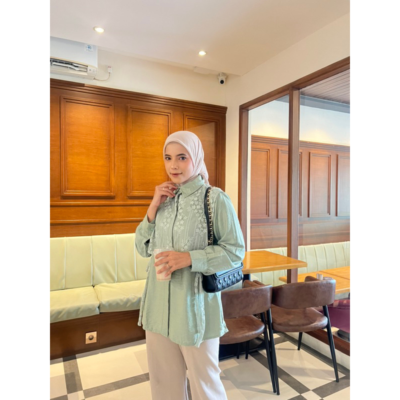 Ashma Top Brukat By Kiana Attire