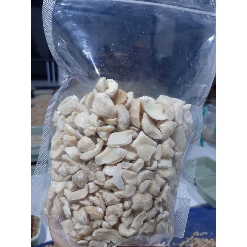 

Kemiri Koral / kemiri pecahan 3/4 , 250gr