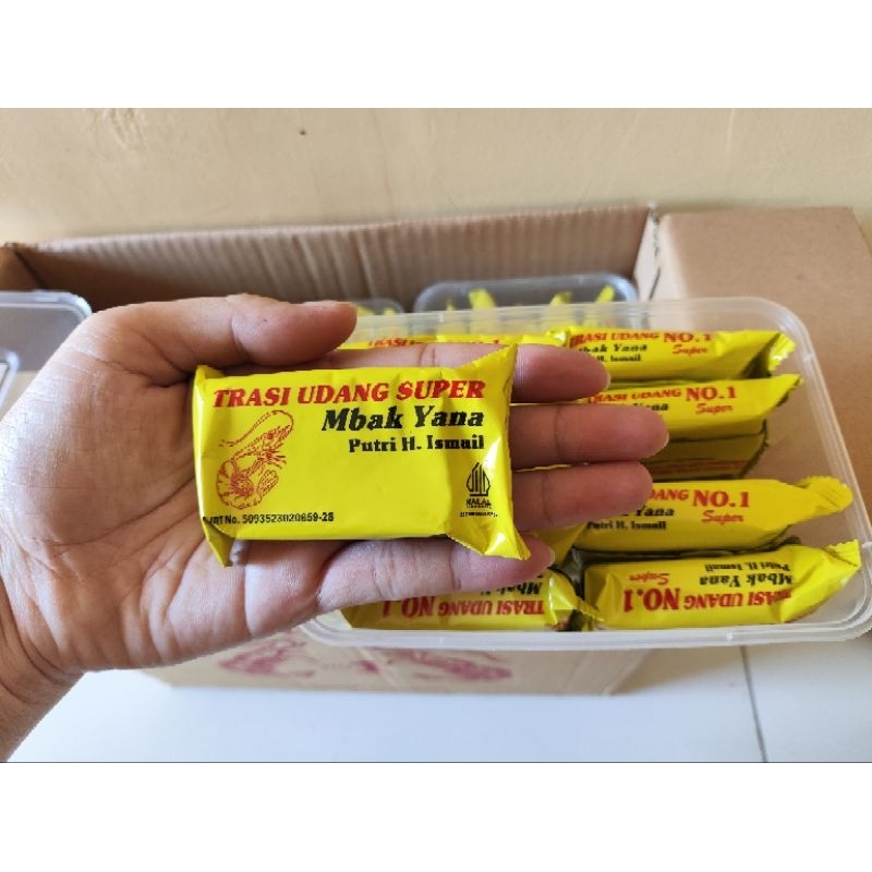 

Terasi Udang Super Mbak Yana Asli Tuban 1Kg ( 10 Piece @100 Gram )