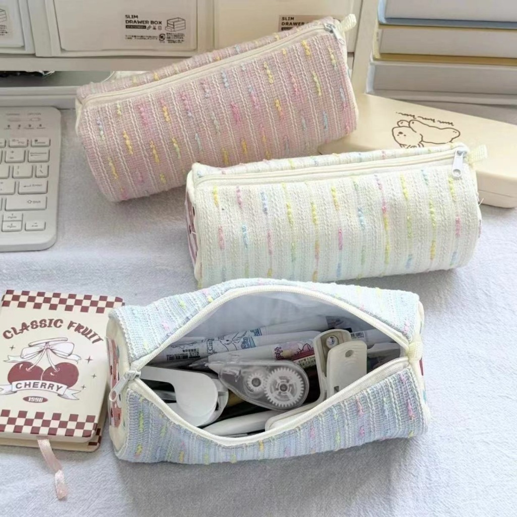 

[Artopia] Tepak Pensil Korea TWEED CAKE Bulu Sintetik / Pencil Case Korea Aesthetic Estetik Minimalis Wadah Tempat Bolpen Kosmetik Makeup