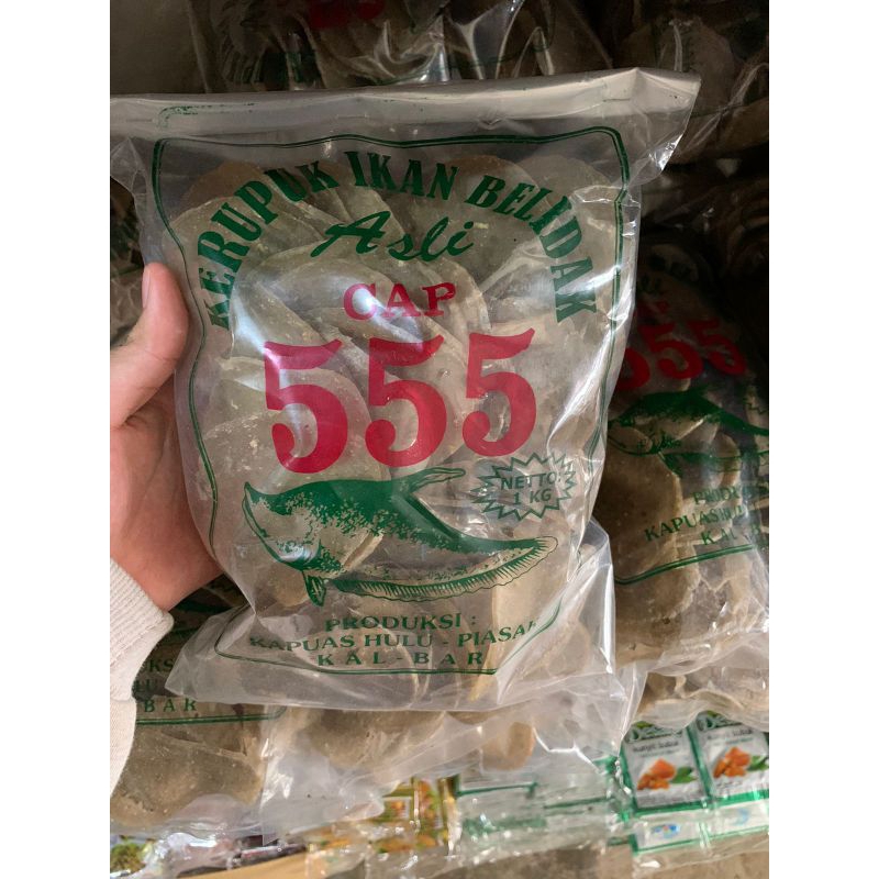 

Kerupuk Ikan Kalimantan cap 555 1/2kg