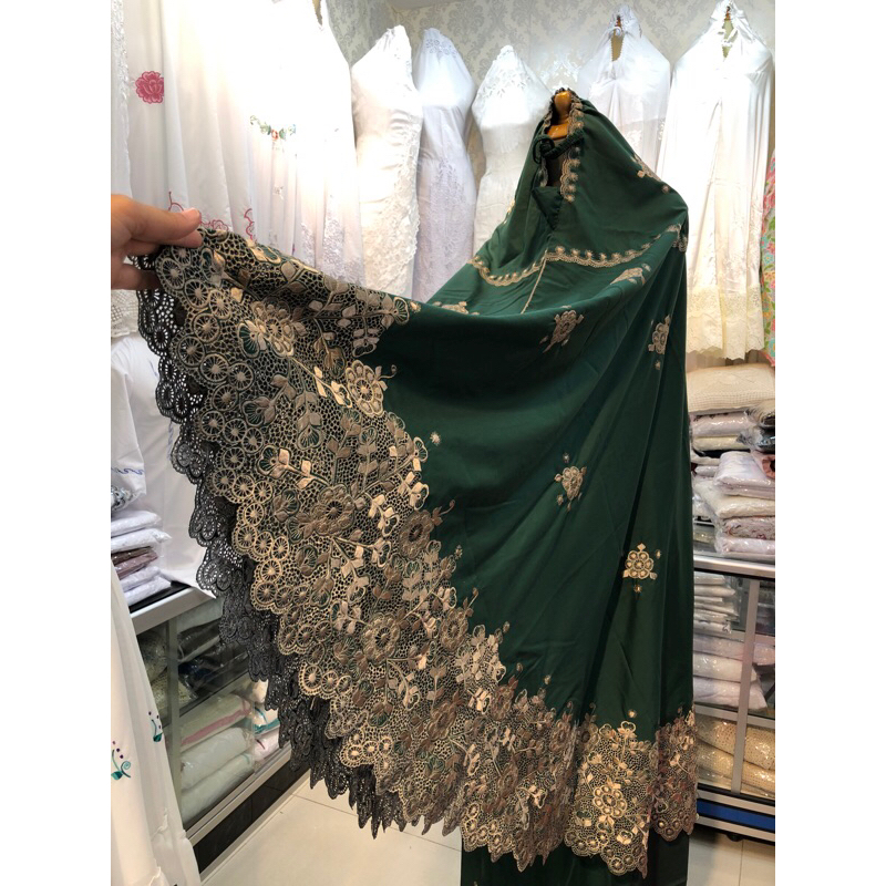 mukena bordir bukittinggi bordir langsung ke kain.bukan di renda atau d tempel