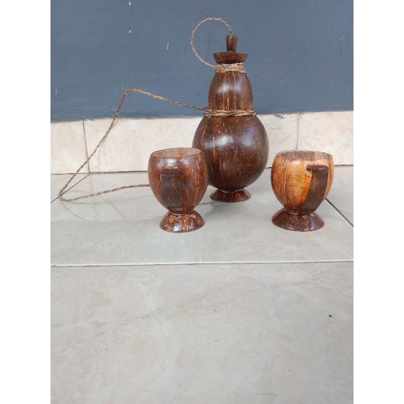 kempis botol air minum+ cangkir batok kelapa